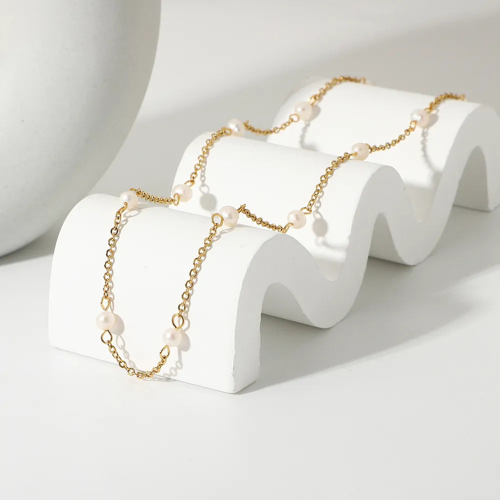 Collar de perlas de agua dulce bañado en oro de 18 quilates