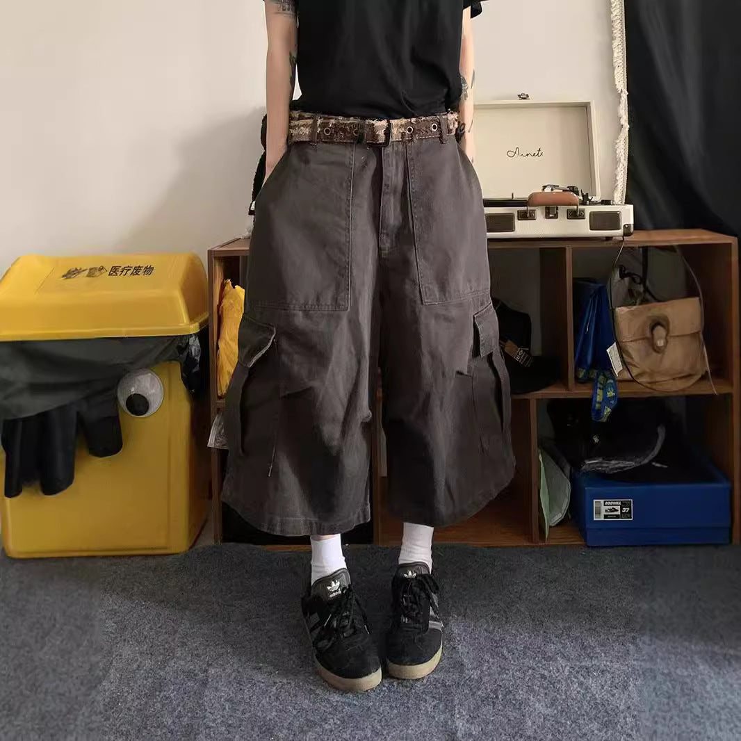 Pantalones de trabajo estilo urbano con pliegues, múltiples bolsillos, pernera ancha ajustable, largo tres cuartos, holgados y ajustados, informales.