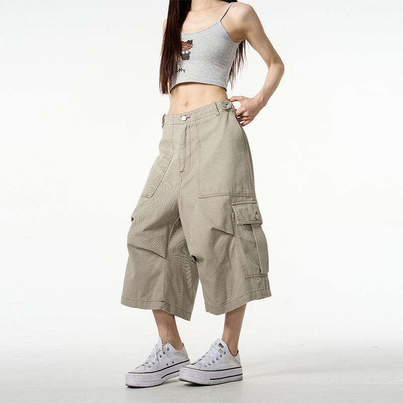 Pantalones de trabajo estilo urbano con pliegues, múltiples bolsillos, pernera ancha ajustable, largo tres cuartos, holgados y ajustados, informales.