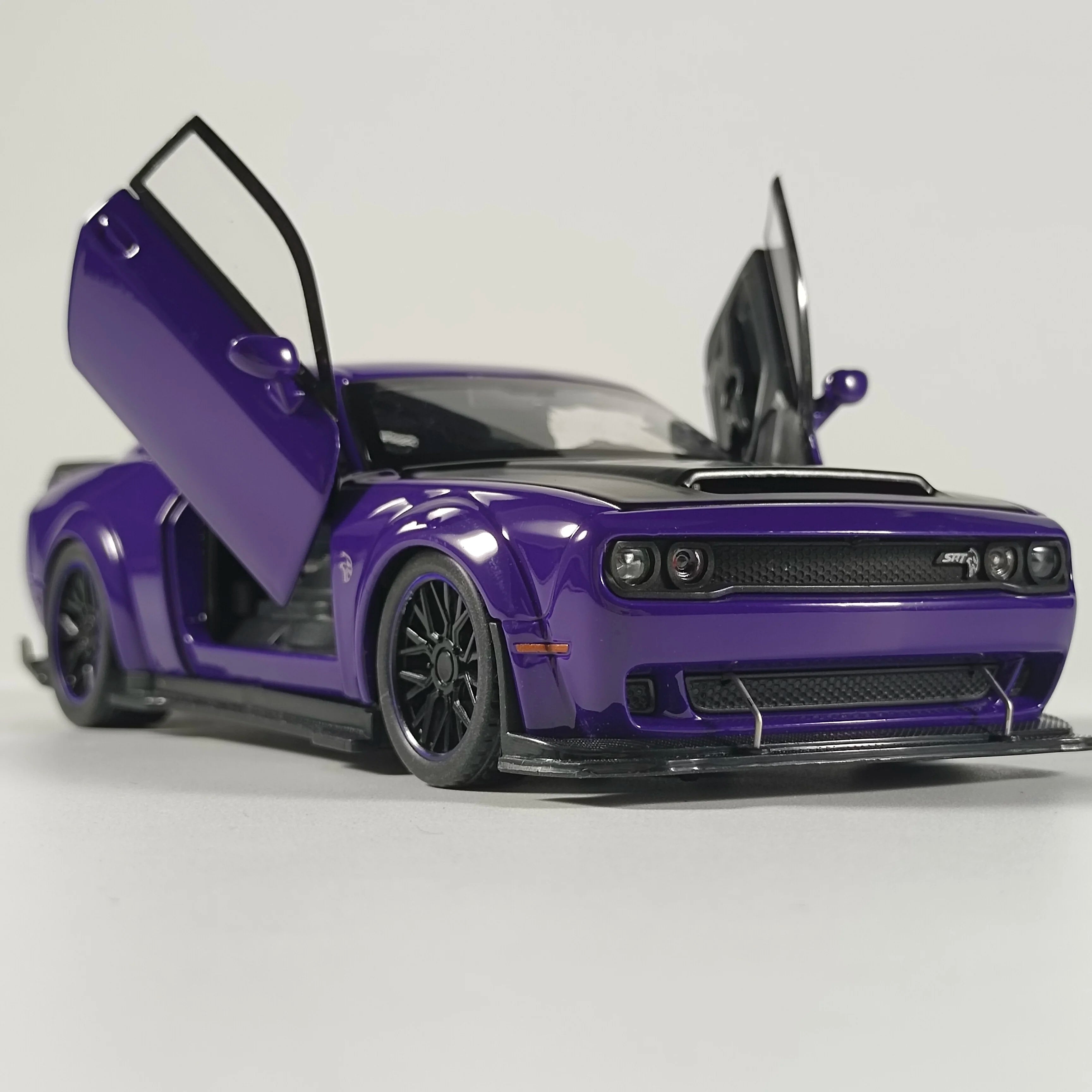 1:32 Dodge Challenger SRT Hellcat Redeye V8 de aleación de Metal a Diecast modelo de coche deportivo de Músculo americano colección de decoraciones de Hobby