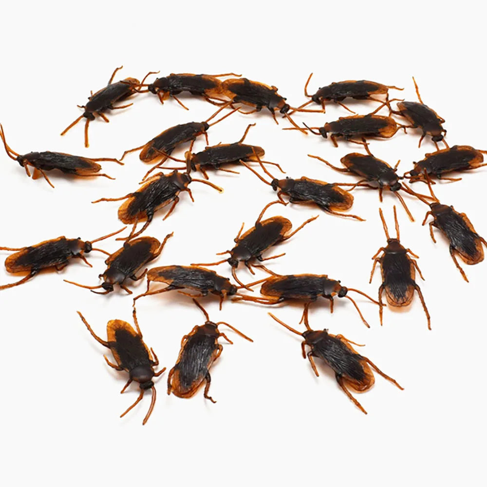 Decoración de Halloween, cucarachas falsas artificiales, insectos de plástico realistas, juguetes novedosos para cucarachas, accesorios espeluznantes de manivela