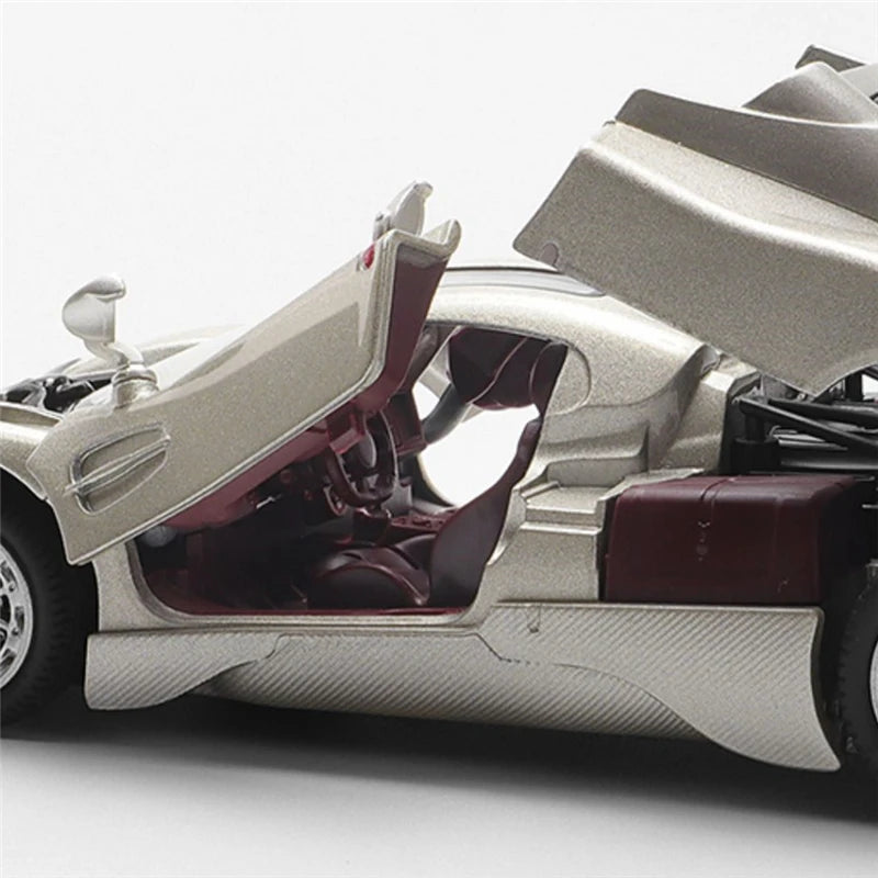 Coche deportivo de aleación Pagani Utopia 1:32, modelo de vehículos de carreras de Metal fundido a presión, modelo de simulación de sonido y luz, juguete para regalo para niños