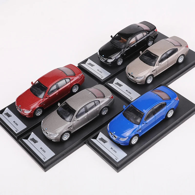 SHADOW 1:64 M5 E60 coche modelo de aleación para seis colores