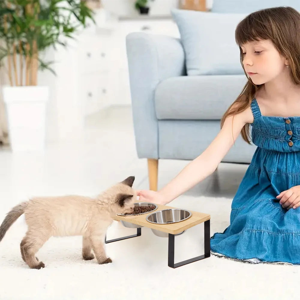 Cuencos elevados para gatos 15 °   Cuencos de comida para gatos elevados inclinados con soporte de madera, 2 cuencos de acero inoxidable antivómitos para gatos y cachorros