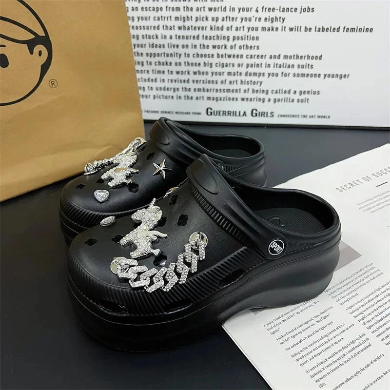 Nuevas zapatillas bonitas de Internet famosas y súper populares para mujer, zapatos de zuecos de moda de verano para exteriores y interiores de doble uso