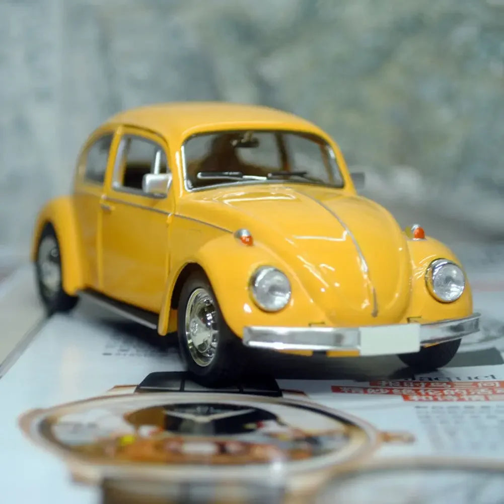 Recién llegado, escarabajo Retro Vintage fundido a presión, modelo de coche extraíble, juguete para niños, decoración de regalo, figuritas bonitas en miniatura