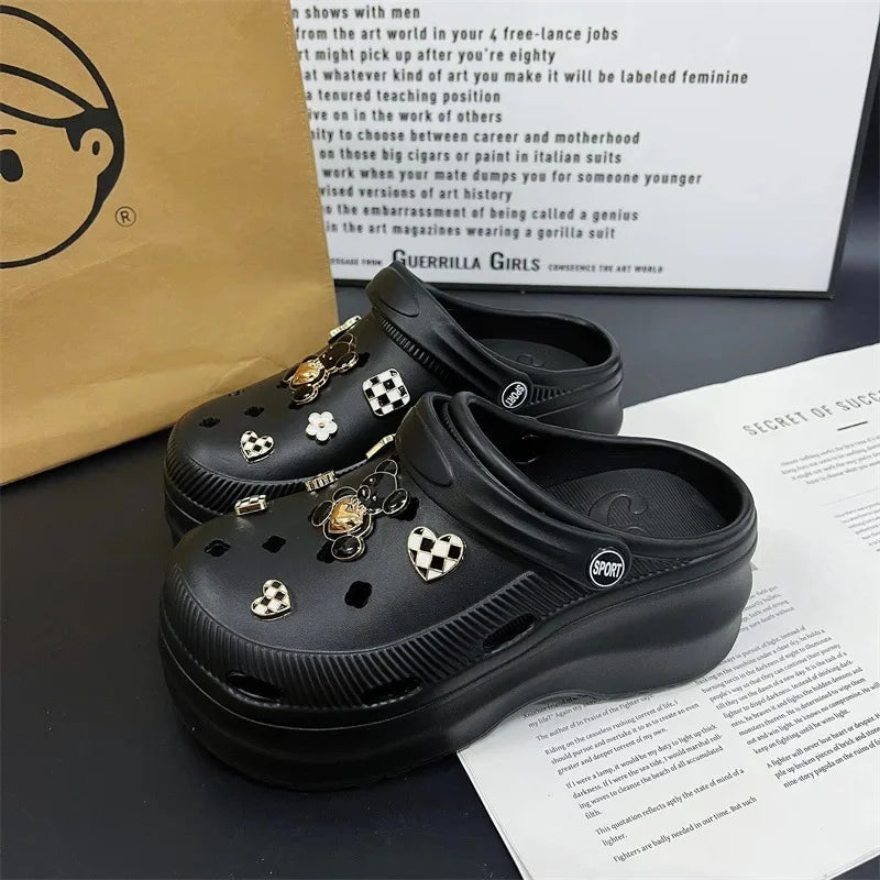 Nuevas zapatillas bonitas de Internet famosas y súper populares para mujer, zapatos de zuecos de moda de verano para exteriores y interiores de doble uso