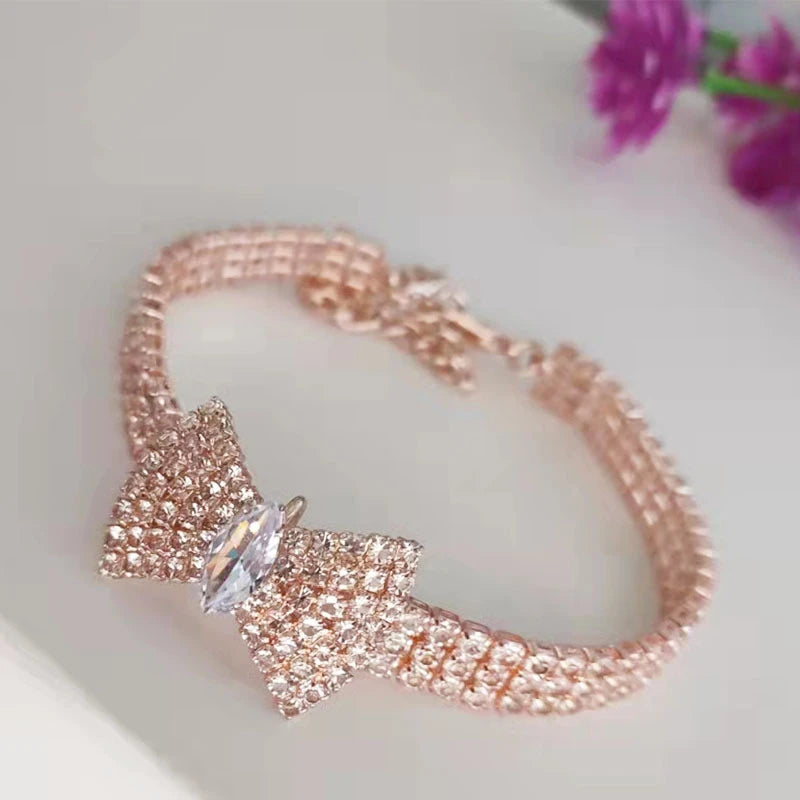 Pajarita de circón para perro Chihuahua, Collar con botón de langosta de oro rosa para gato con caja de paquete, accesorios ajustables para mascotas para todas las estaciones