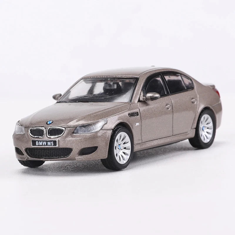 SHADOW 1:64 M5 E60 coche modelo de aleación para seis colores