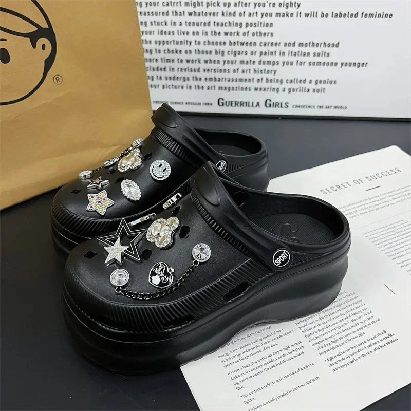 Nuevas zapatillas bonitas de Internet famosas y súper populares para mujer, zapatos de zuecos de moda de verano para exteriores y interiores de doble uso