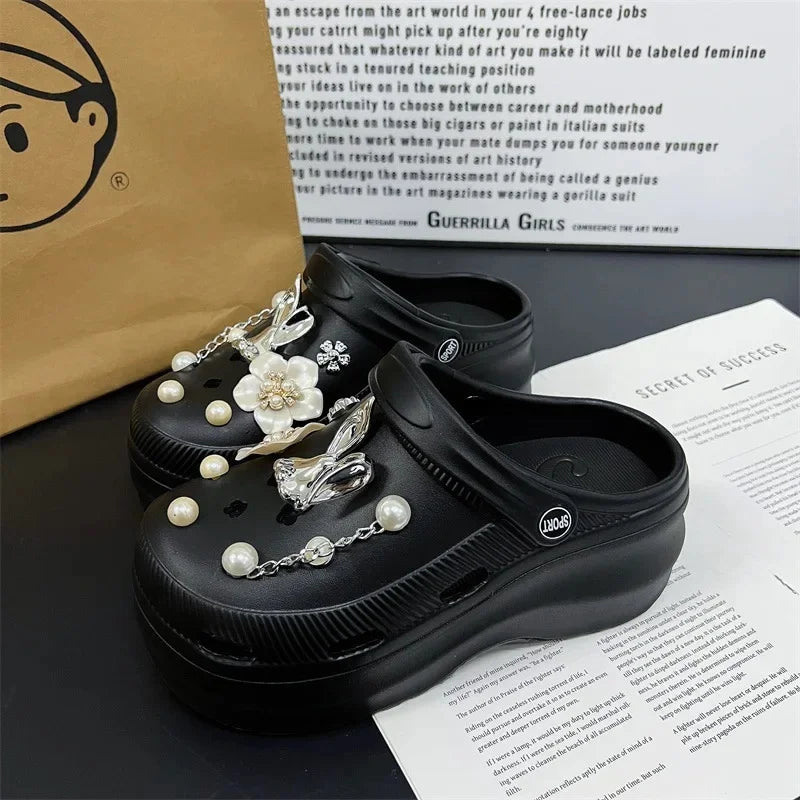Nuevas zapatillas bonitas de Internet famosas y súper populares para mujer, zapatos de zuecos de moda de verano para exteriores y interiores de doble uso