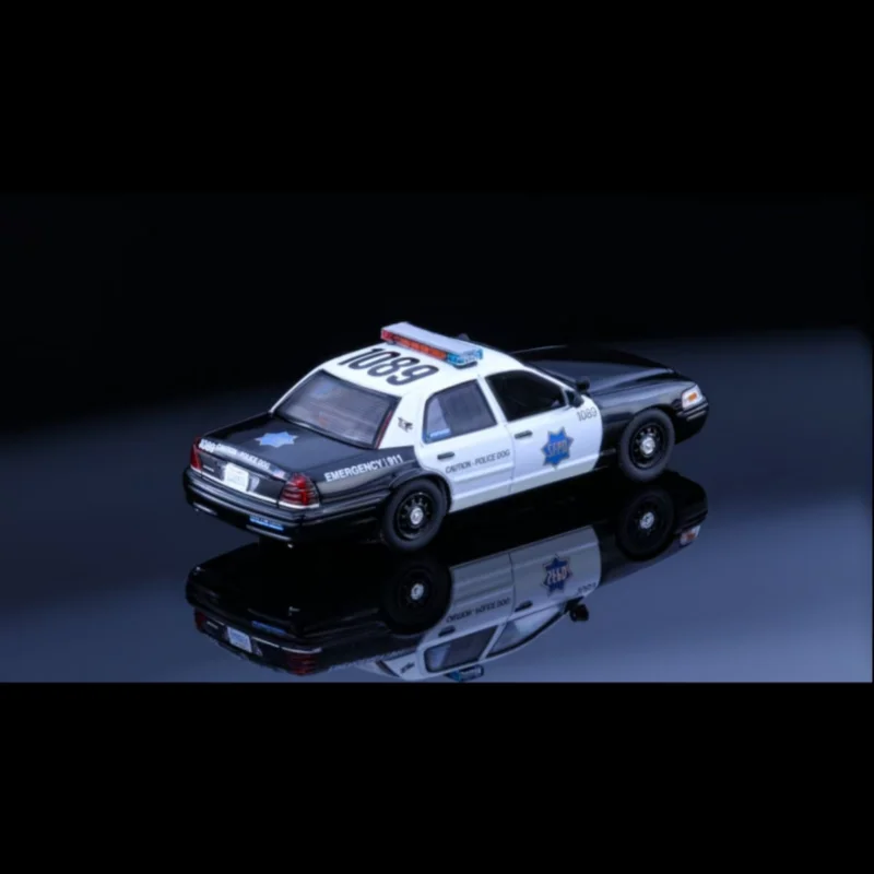 Rollin 1/64 Victoria Crown San Francisco División de tráfico Modelo de aleación pintada