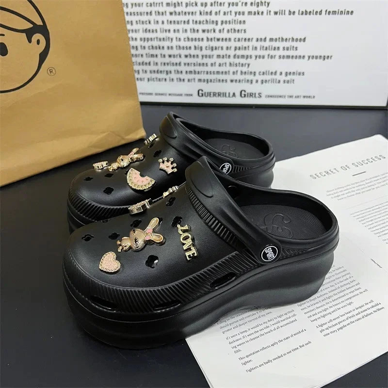 Nuevas zapatillas bonitas de Internet famosas y súper populares para mujer, zapatos de zuecos de moda de verano para exteriores y interiores de doble uso