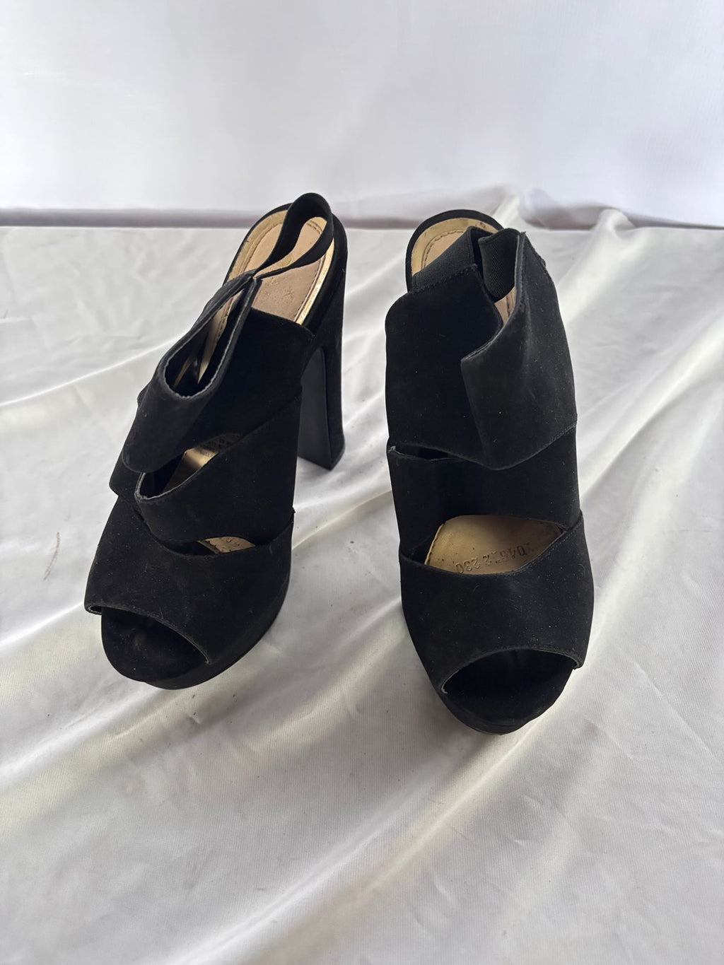 Tacones Viline negros