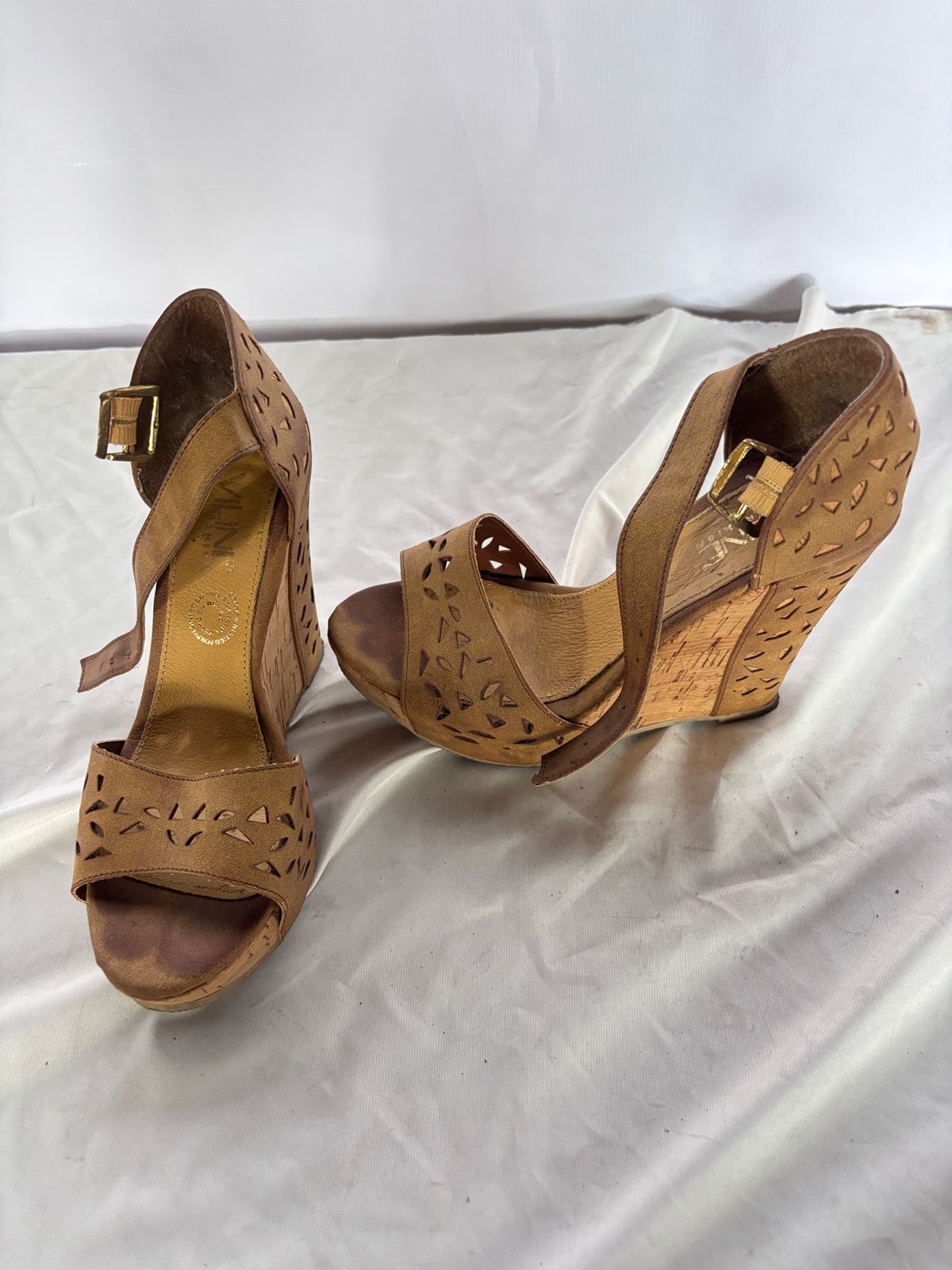 Tacones viline cafes usados